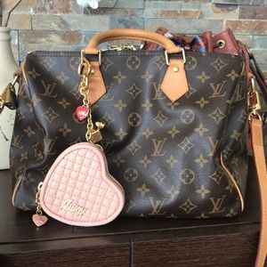 Juicy couture heart coin purse